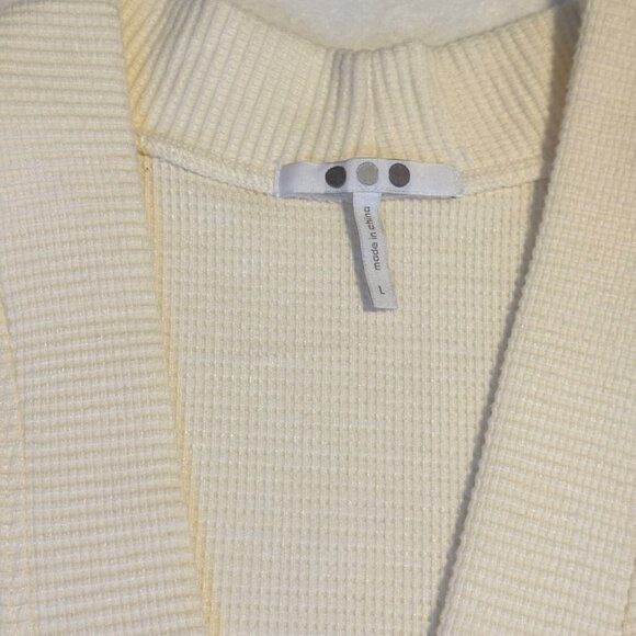 NWT Large Three Dots Cream Oversized Cardigan Sweater - Picture 3 of 12